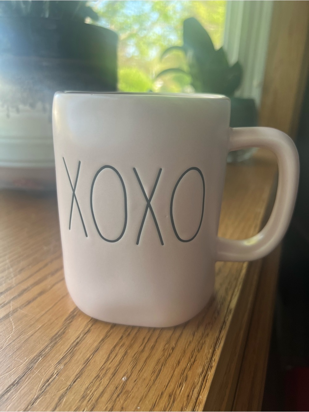 Rae Dunn Pink XOXO Ceramic Mug